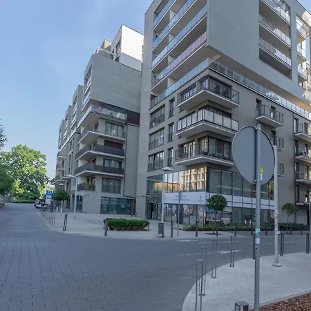 Διαμέρισμα Walonska Comfort With Balcony Properunit Βρότσλαβ